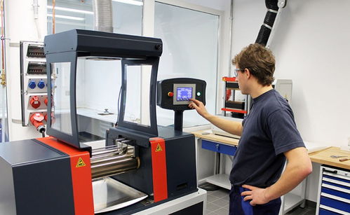 天富代理金剛砂油料化學(xué)品試運(yùn)行，助力教育科技領(lǐng)域技術(shù)開(kāi)發(fā)新突破