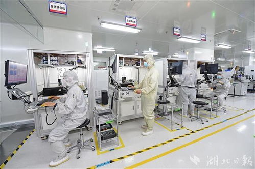 華工科技全力突破“卡脖子”技術(shù)，加速進(jìn)軍教育科技高端領(lǐng)域